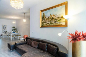 Stylish Apartment in Porto, Balcony.